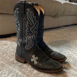 Tony Lama black women’s square toe boots